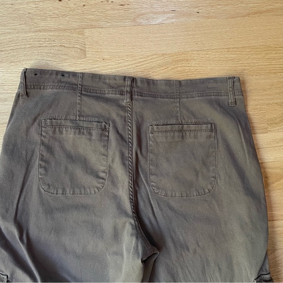 LIVERPOOL LOS ANGELES Cargo Crop Cuffed Pants Size 10 - Picture 9 of 14